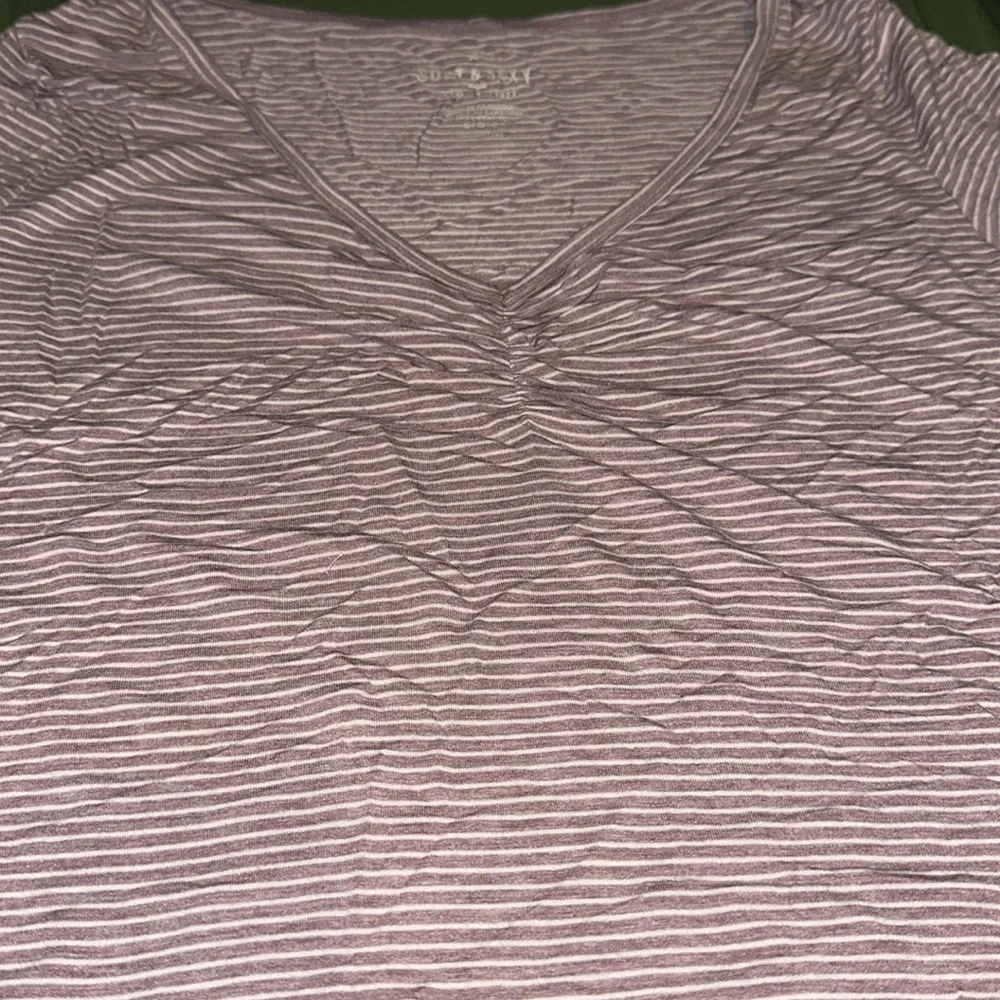 American eagle outfitters soft and sexy tee - Picture 3 of 3